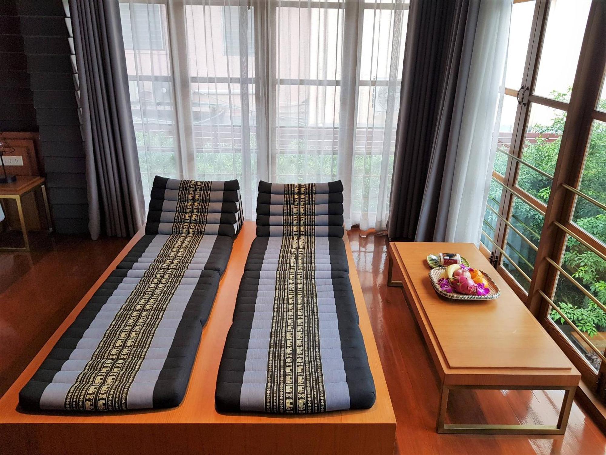 Vali Villa Bangkok Eksteriør bilde